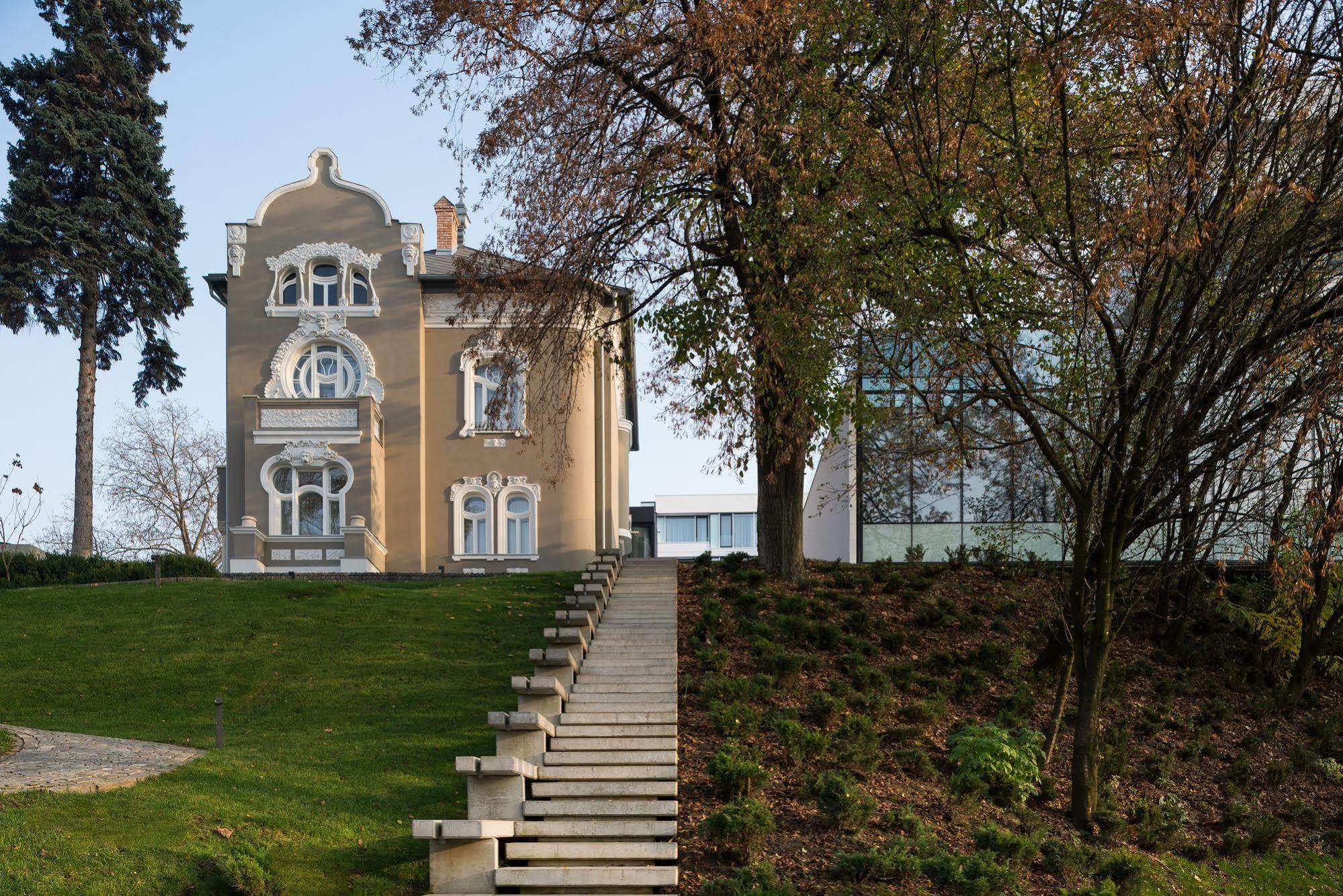 Villa Csonka By Privo Târgu-Mureş المظهر الخارجي الصورة